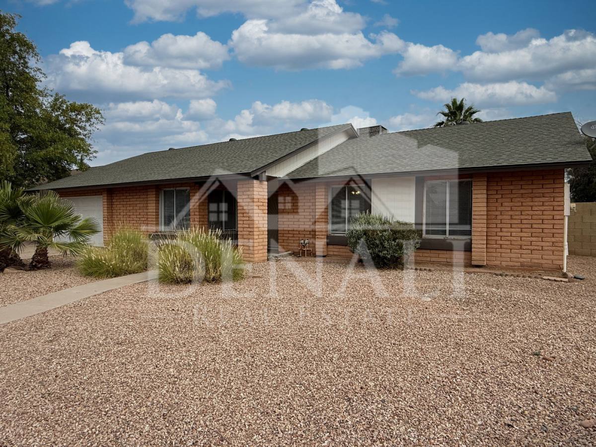 House for rent at 1016 W Nido Ave, Mesa, AZ 85210
