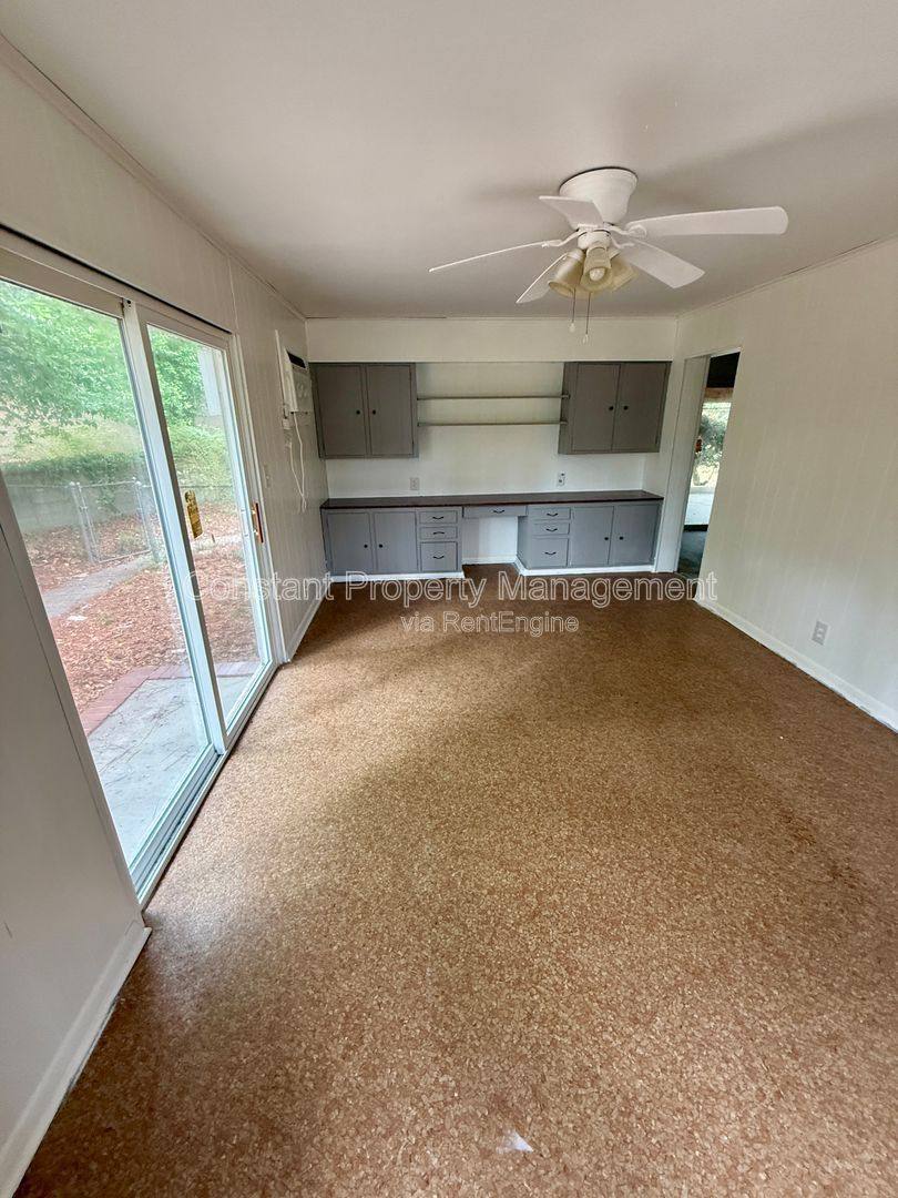 House for rent at 4158 Log Cabin Dr, Macon, GA 31204