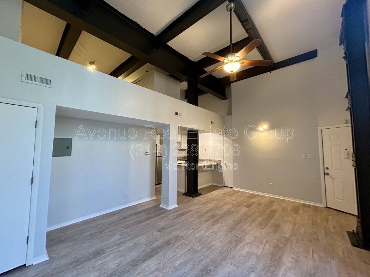 Apartment for rent at 1523 S 10th St #109, Saint Louis, MO 63104
