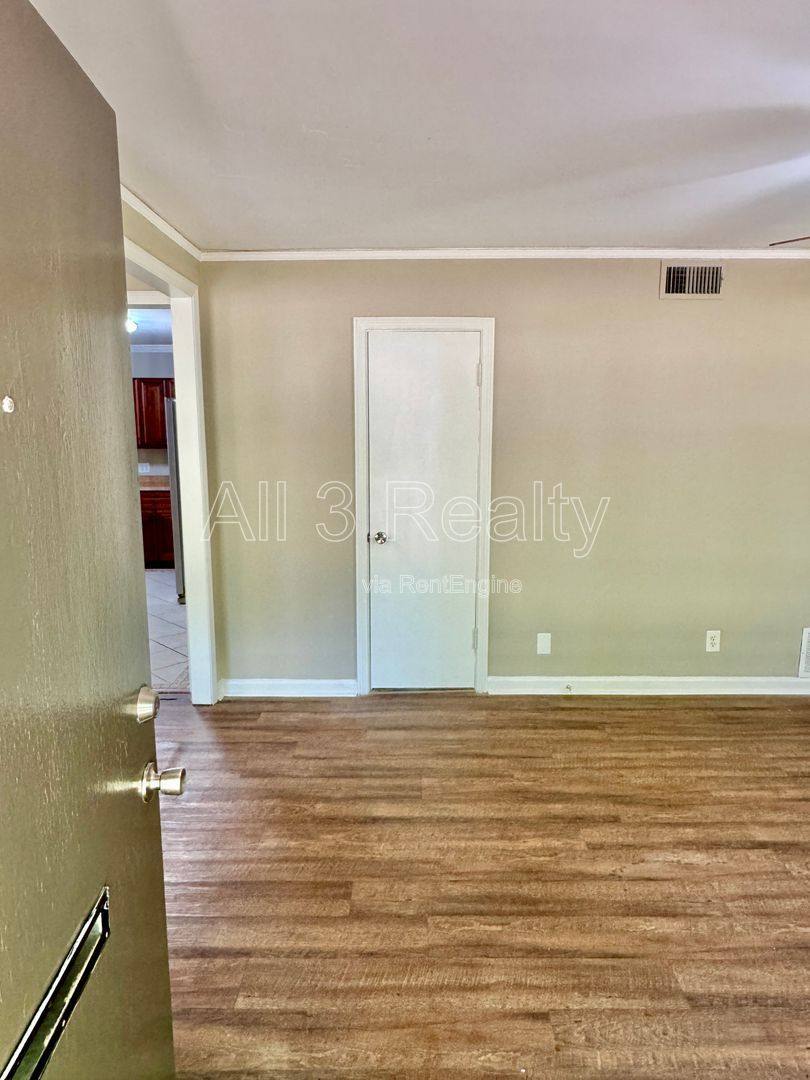 House for rent at 804 Hillman St, Montgomery, AL 36109