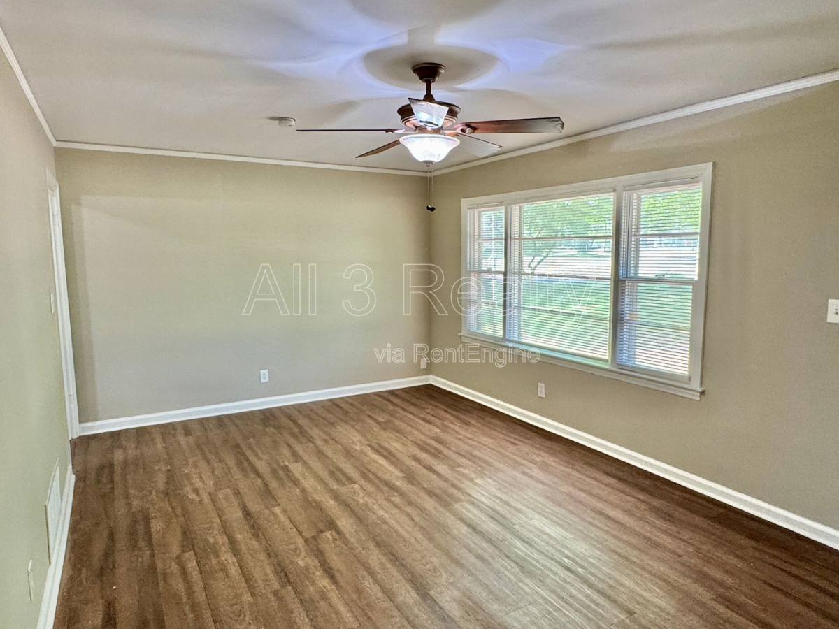 House for rent at 804 Hillman St, Montgomery, AL 36109