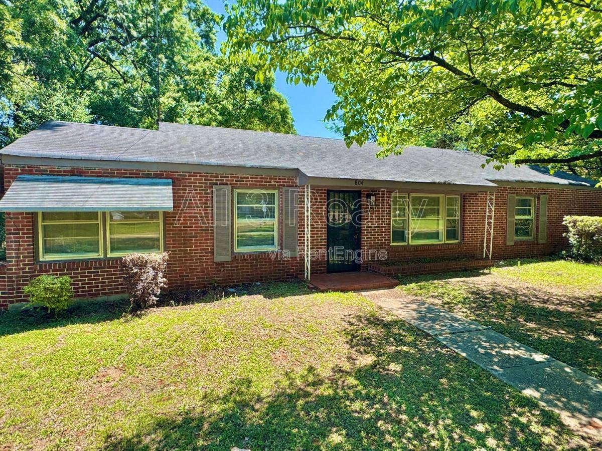 House for rent at 804 Hillman St, Montgomery, AL 36109