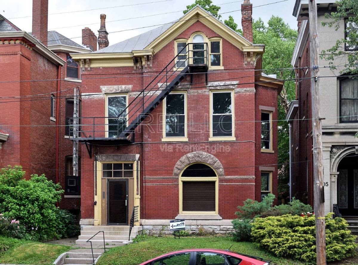 Apartment for rent at 607 Saint Catherine St #2, Louisville, KY 40203