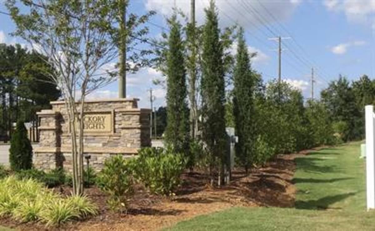 Townhouse for rent at 100 Marston Lane, Greenville, SC 29617