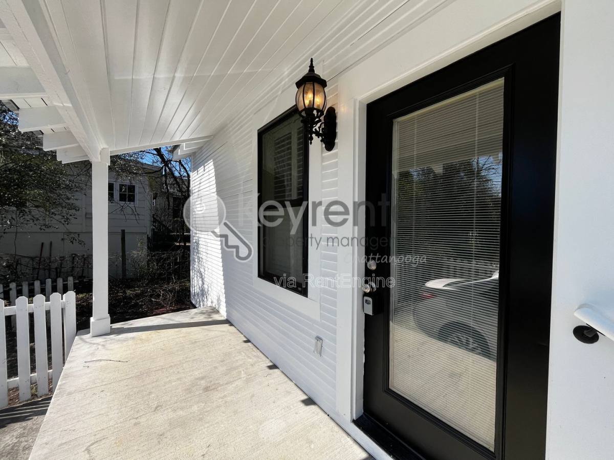 House for rent at 405 Spears Ave, Chattanooga, TN 37405