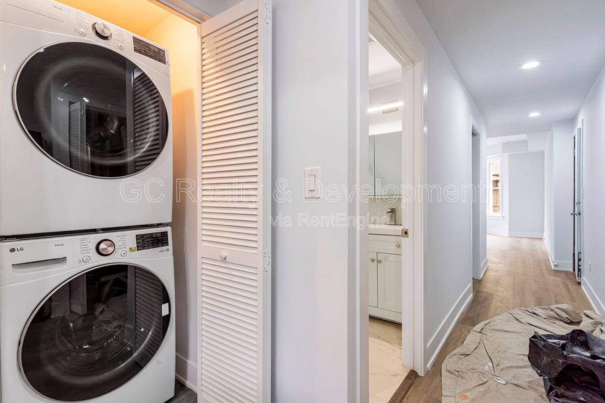 Condo for rent at 3744 N Wilton Ave #1N, Chicago, IL 60613