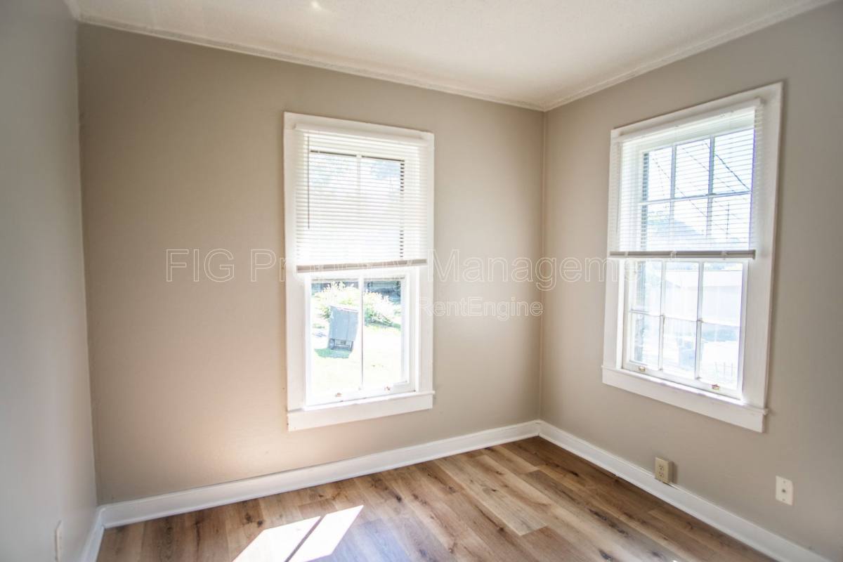 Apartment for rent at 4645 Anderson Place #1, Knoxville, TN 37918