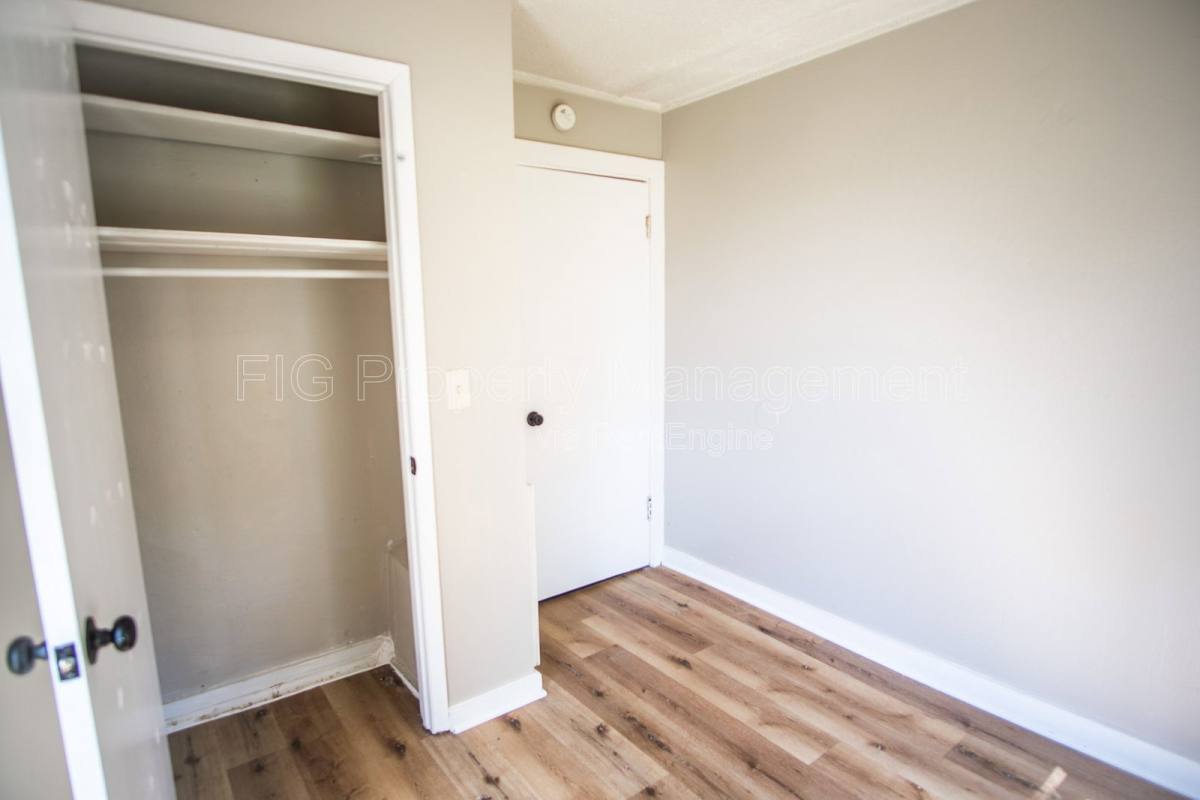 Apartment for rent at 4645 Anderson Place #1, Knoxville, TN 37918