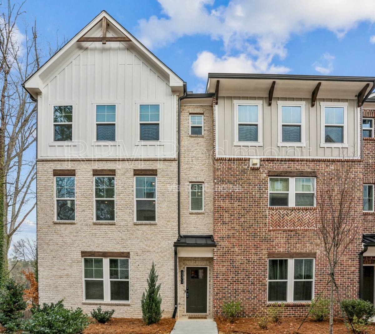 Townhouse for rent at 3371 Macaiva Alley, Decatur, GA 30032
