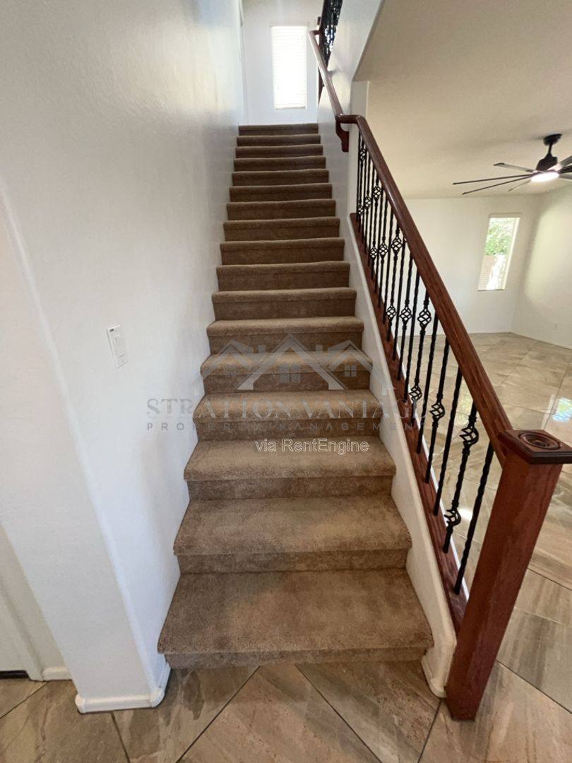 House for rent at 7311 N 90th Ave, Glendale, AZ 85305