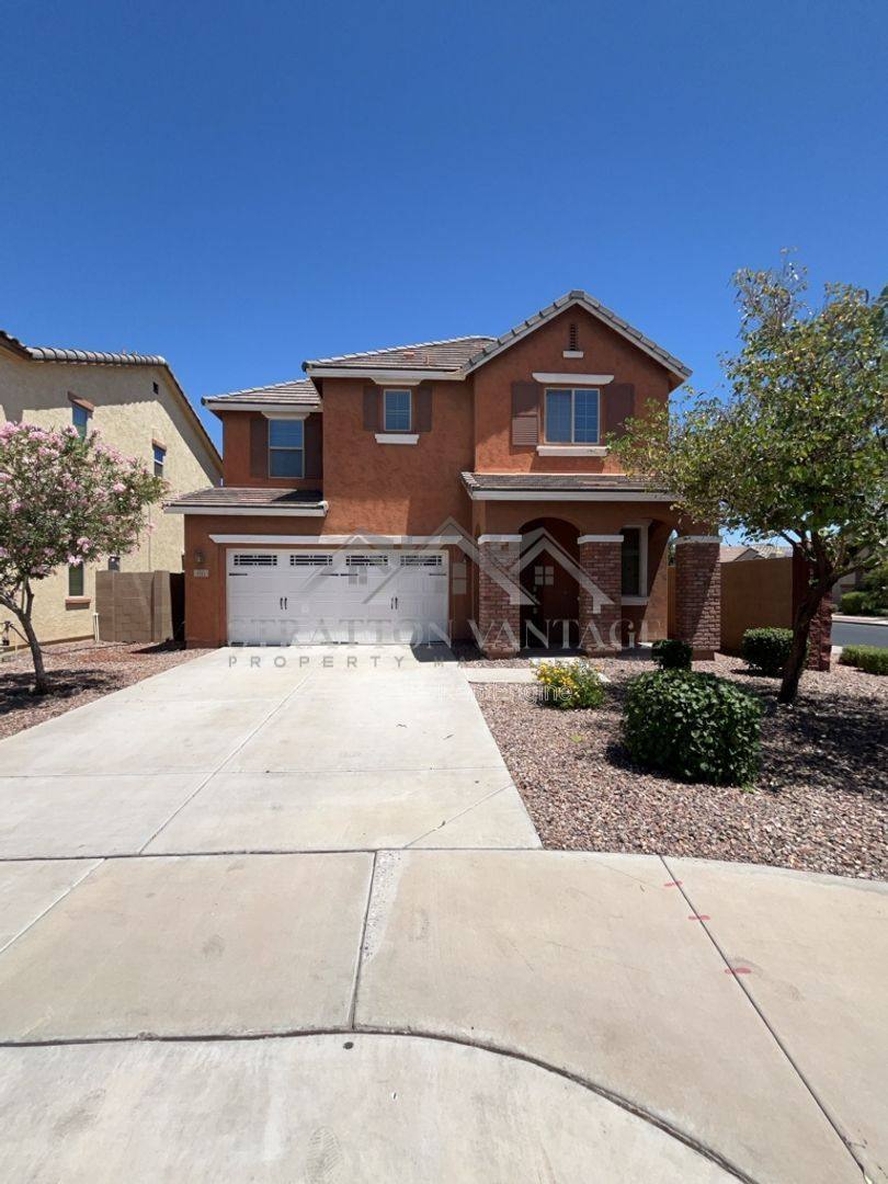 House for rent at 7311 N 90th Ave, Glendale, AZ 85305