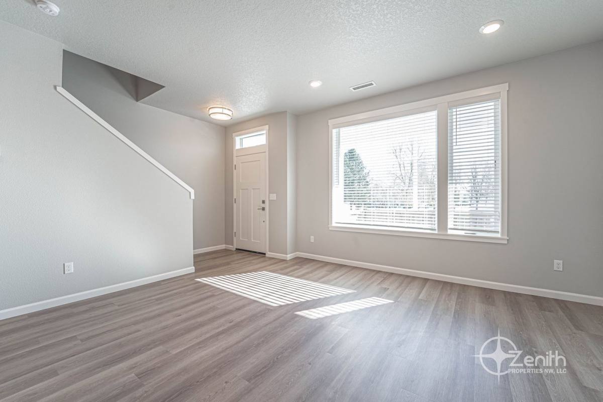 Townhouse for rent at 16334 NE 20th St, Vancouver, WA 98684