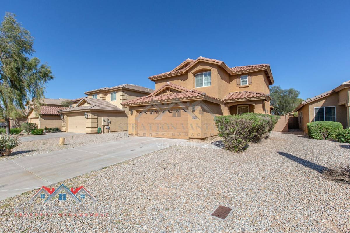 House for rent at 203 S 16th St, Coolidge, AZ 85128