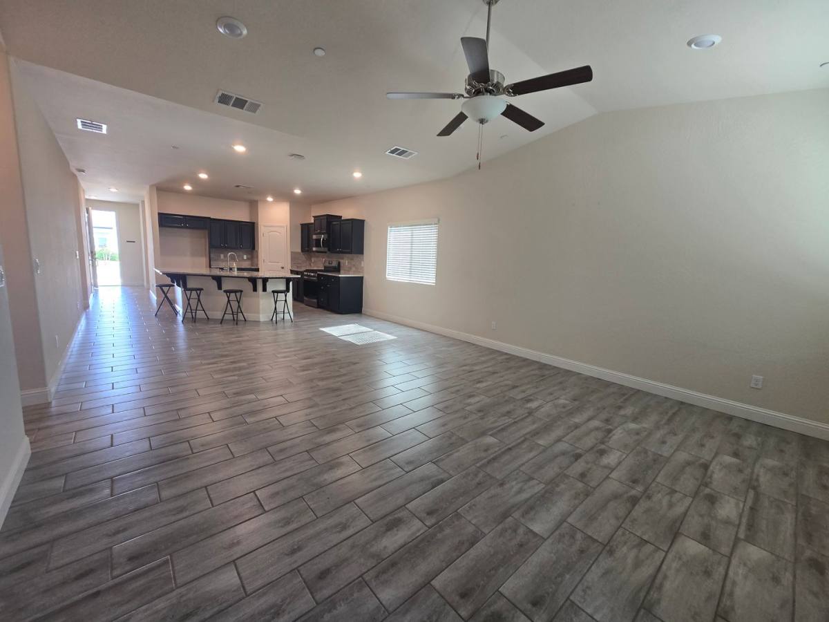 House for rent at 2430 W Mallard, Hanford, CA 93230