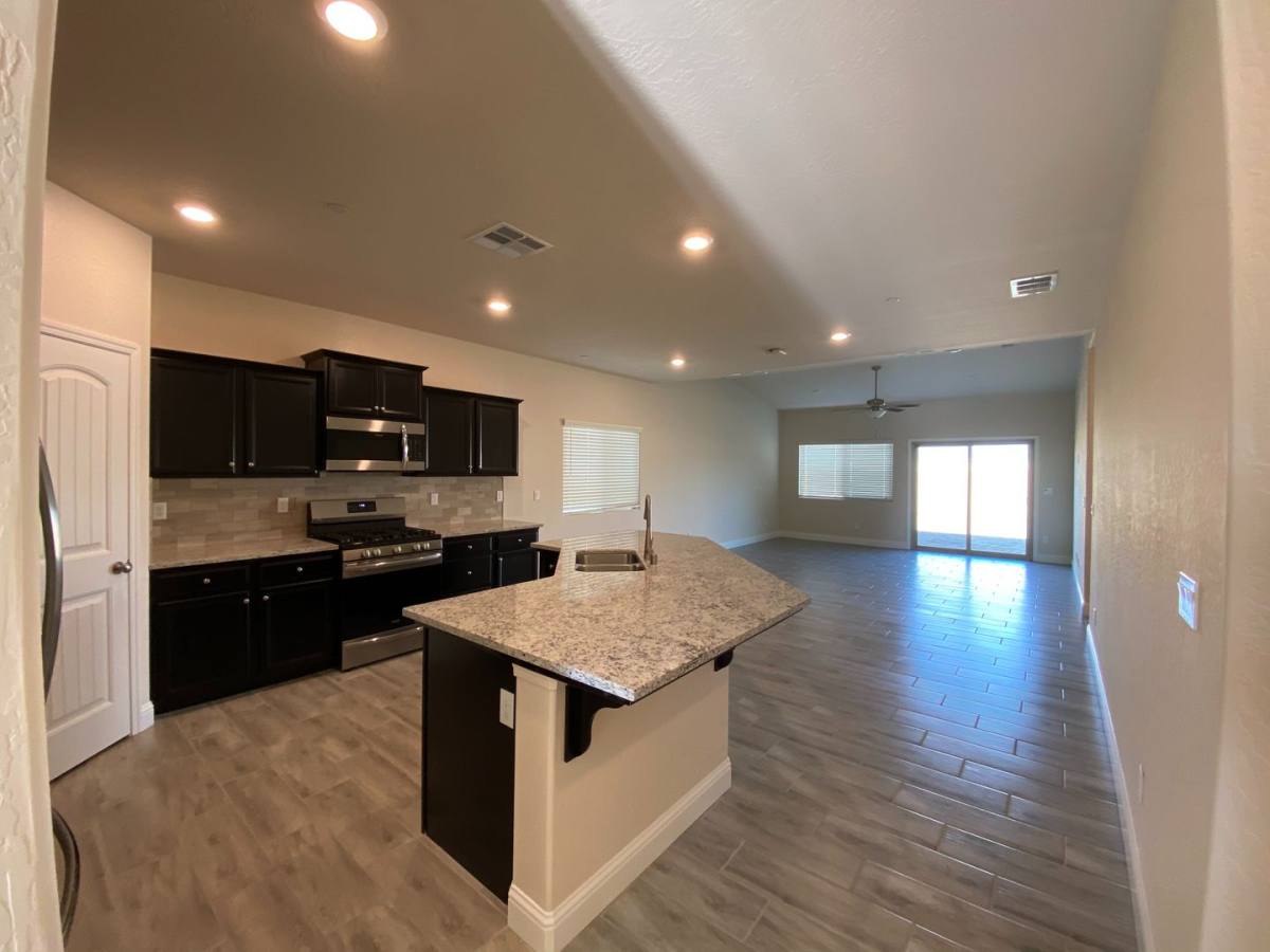 House for rent at 2430 W Mallard, Hanford, CA 93230