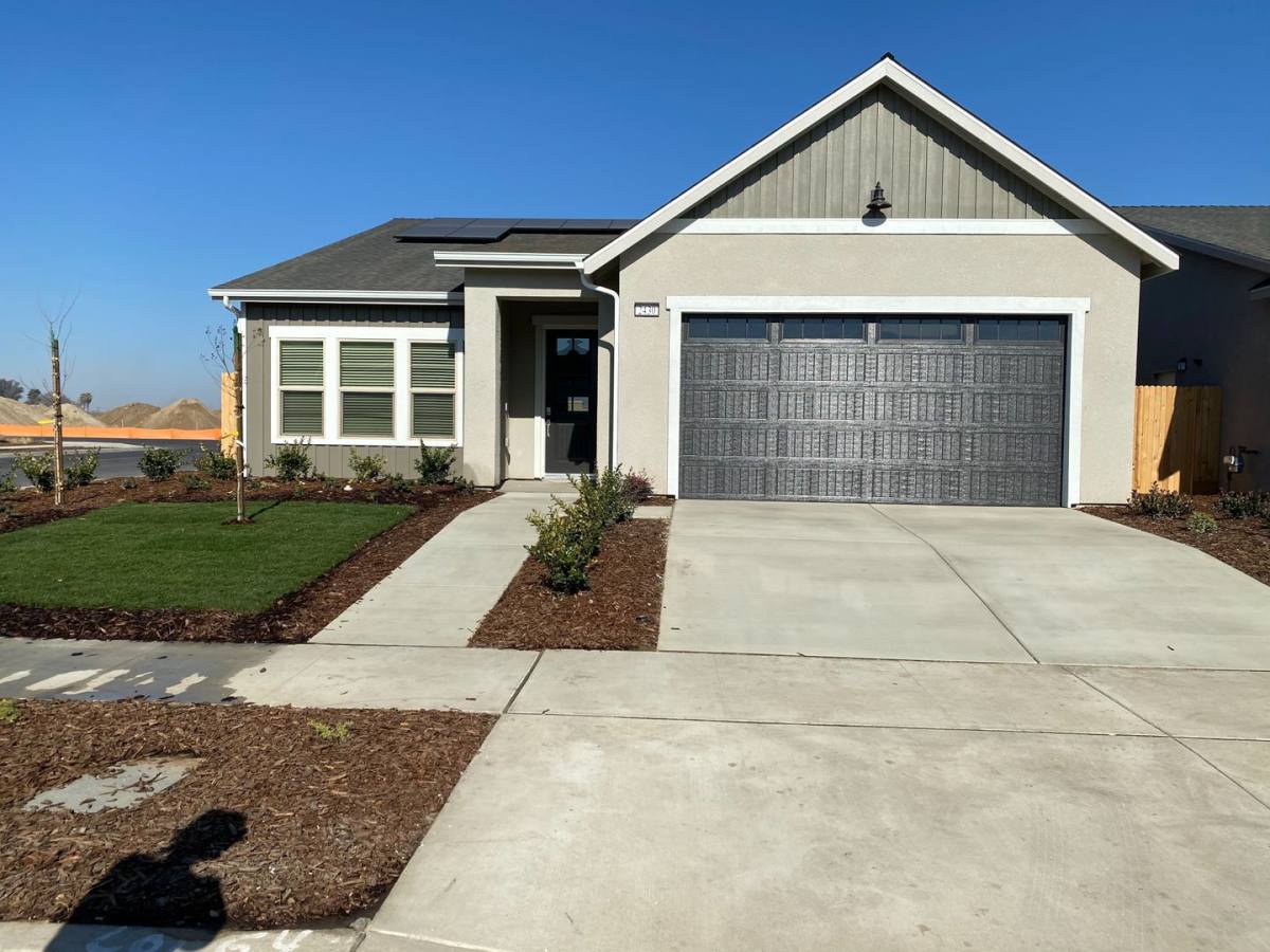 House for rent at 2430 W Mallard, Hanford, CA 93230