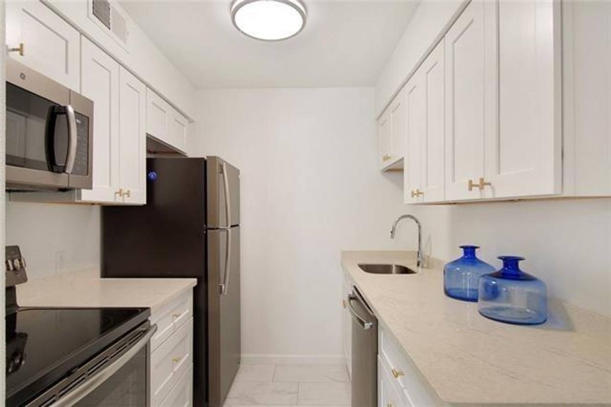 House for rent at 1532 St Andrew, New Orleans, LA 70130