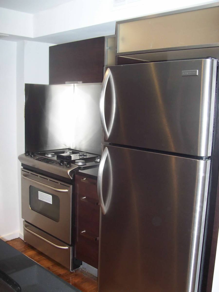 Condo for rent at 42 Scholes St, Brooklyn, NY 11206