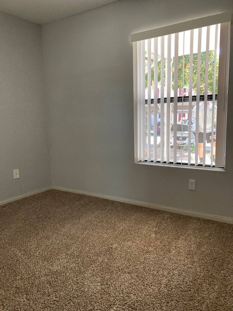 Apartment for rent at 322 Hillside Terrace, Vista, CA 92084