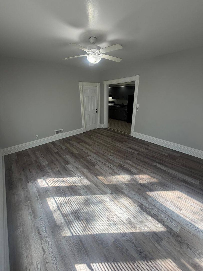 Apartment for rent at 708 Perry St, La Porte, IN 46350