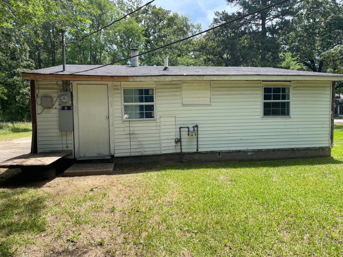 House for rent at 7224 Union Ave, Shreveport, LA 71106