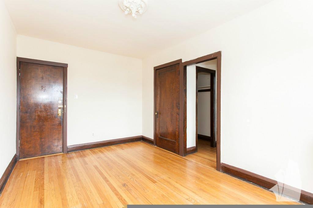 Apartment for rent at 2700 N Spaulding Ave #2E, Chicago, IL 60647