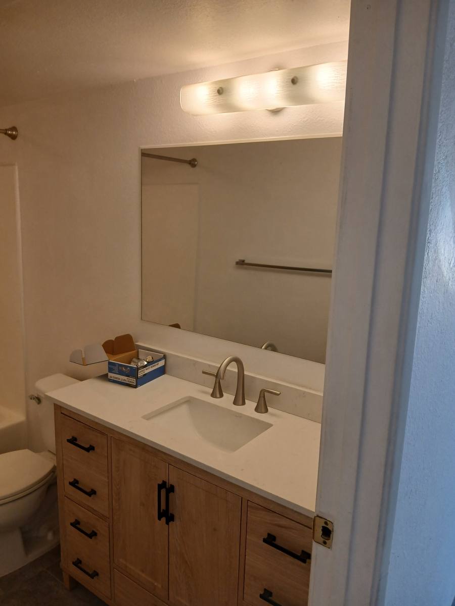 Apartment for rent at 115 E Navajo Rd #1, Tucson, AZ 85705