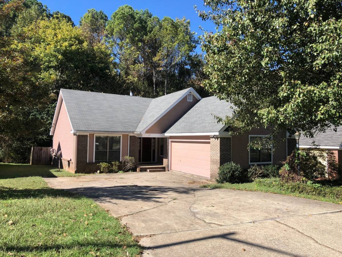 House for rent at 127 Philadelphia Dr, Madison, AL 35758