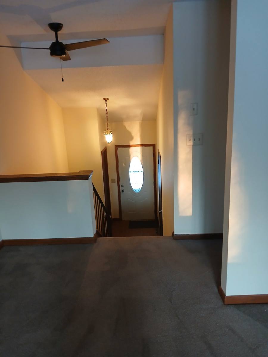 Townhouse for rent at 2955 Arcade St, Saint Paul, MN 55109
