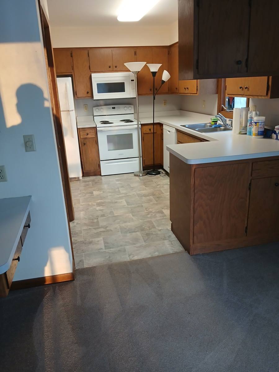 Townhouse for rent at 2955 Arcade St, Saint Paul, MN 55109