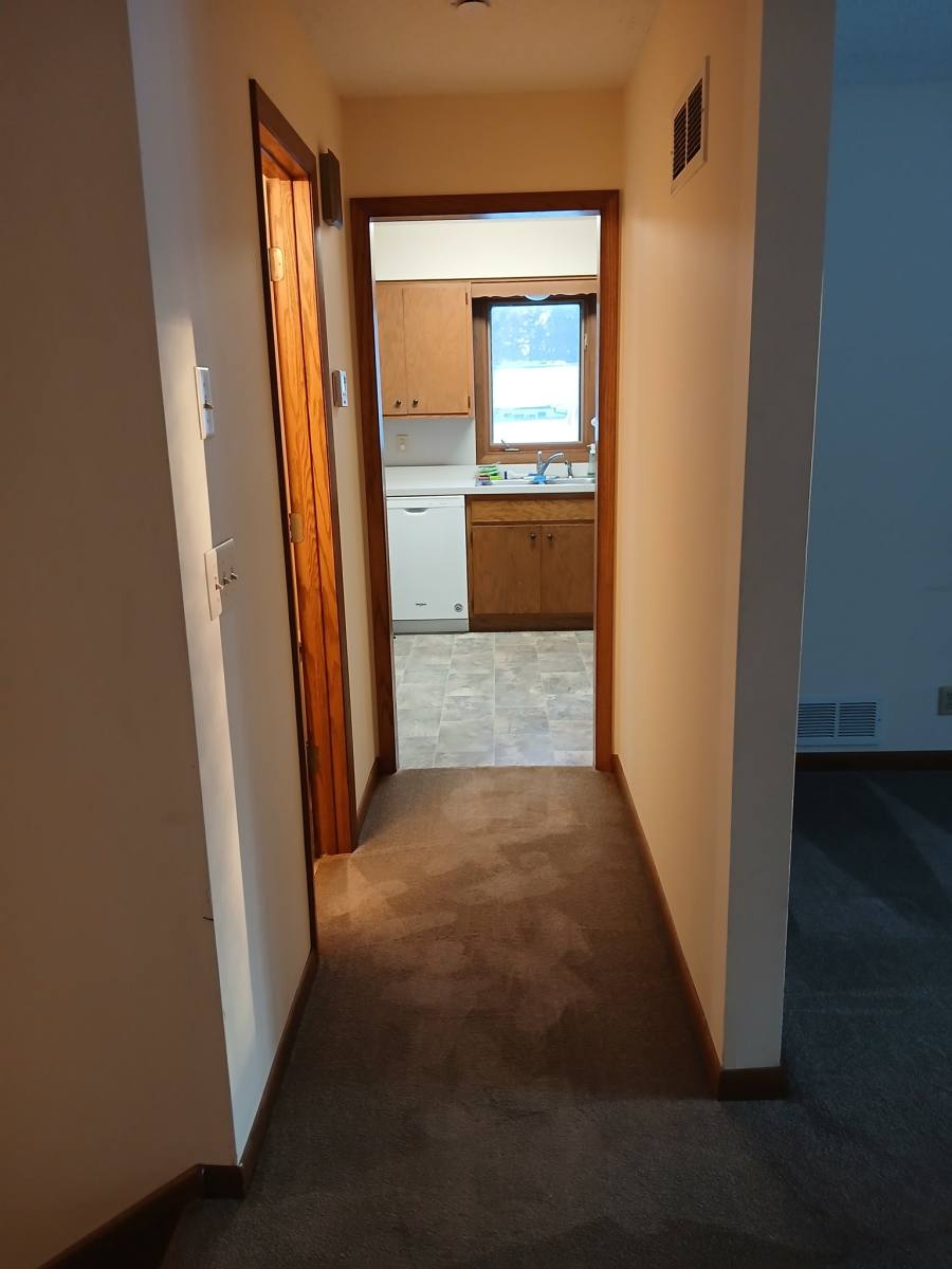 Townhouse for rent at 2955 Arcade St, Saint Paul, MN 55109