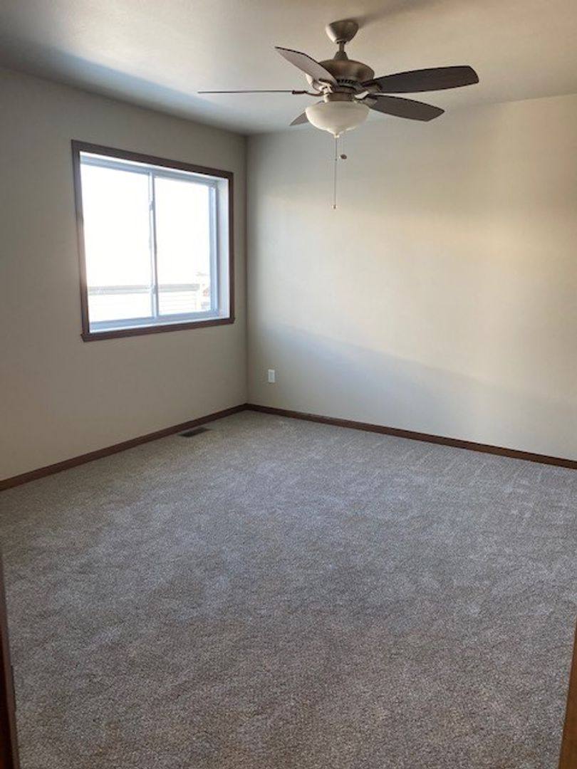 Townhouse for rent at 2064 12th St W, West Fargo, ND 58078