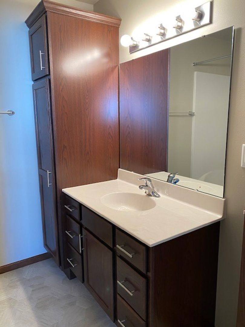 Townhouse for rent at 2064 12th St W, West Fargo, ND 58078