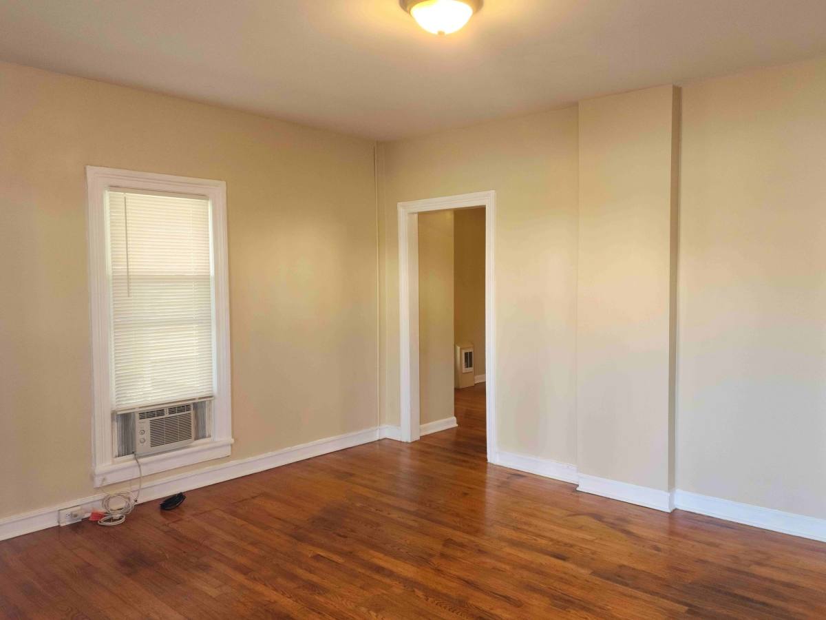 Townhouse for rent at 513 Third St, Shenandoah, VA 22849