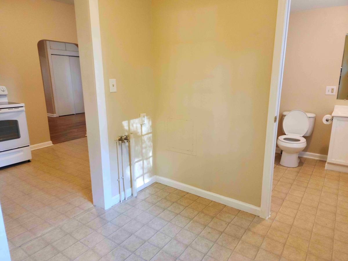 Townhouse for rent at 513 Third St, Shenandoah, VA 22849
