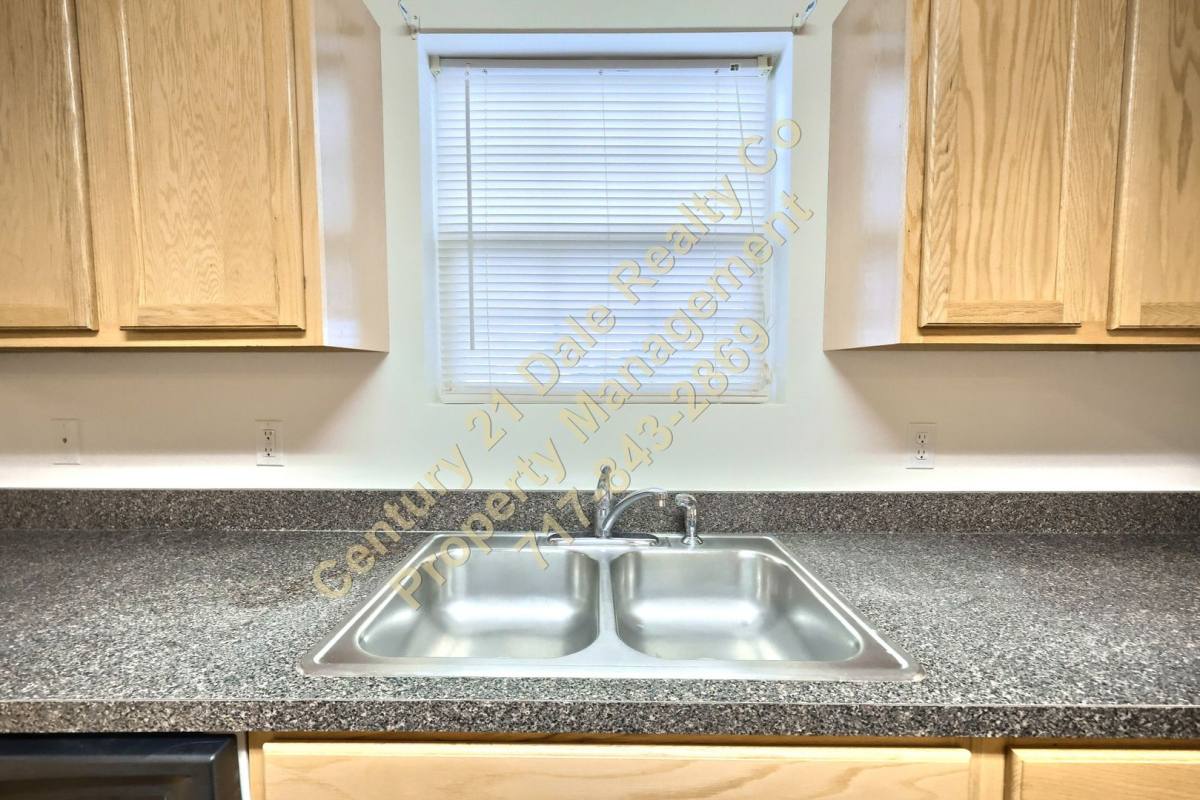 Apartment for rent at 360 W Market St #B, York, PA 17406