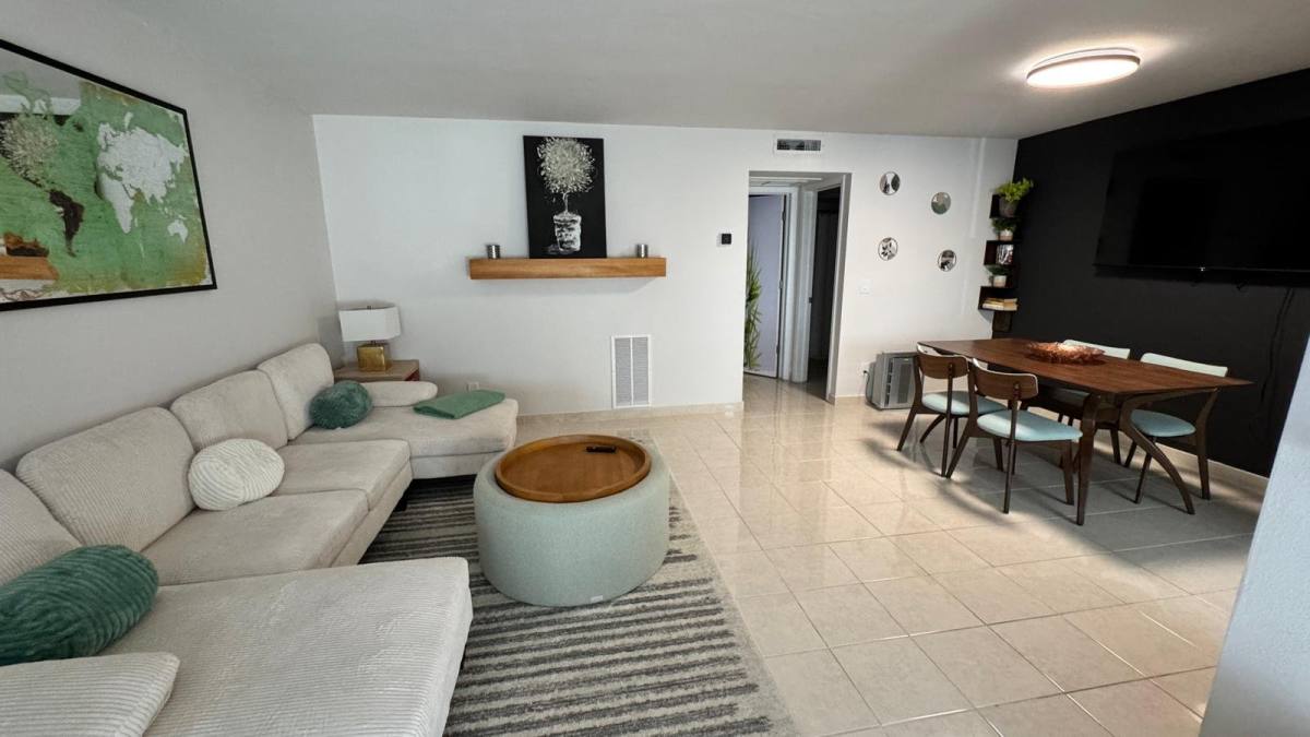 Apartment for rent at 1221 Drew St C2, Clearwater, FL 33755