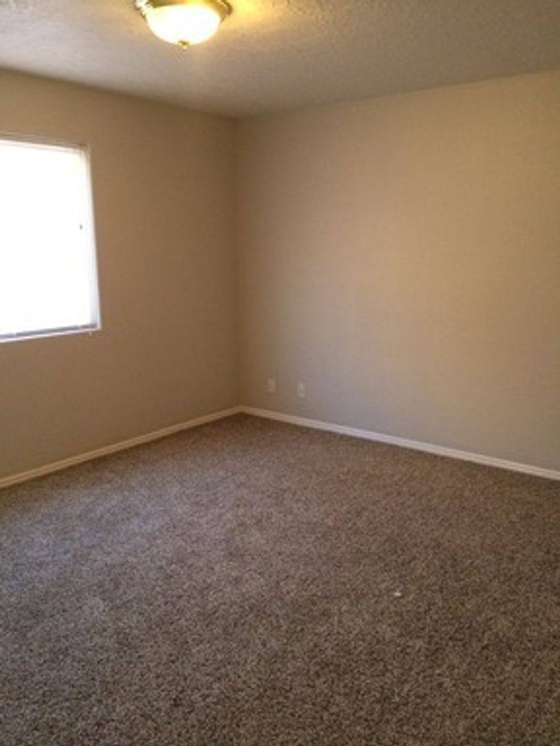 Apartment for rent at 674 W Evans Ridge, Washington, UT 84780