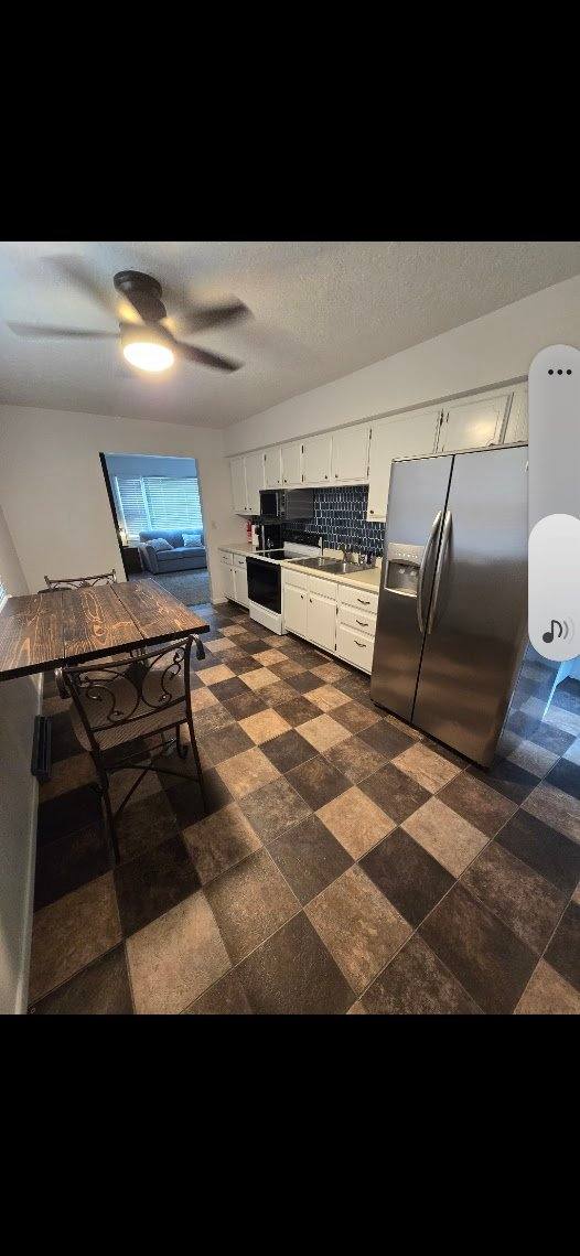 Apartment for rent at 1610 16th St #A, Rock Valley, IA 51247