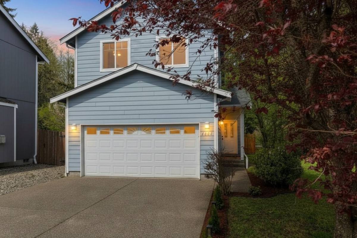 House for rent at 4604 20th Way NE, Olympia, WA 98516