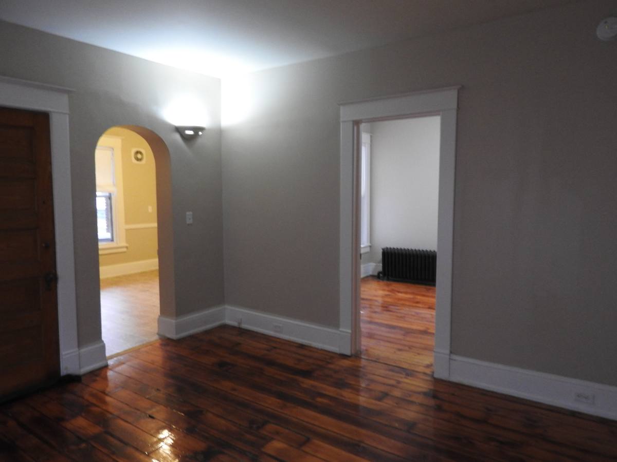 Apartment for rent at 306 Gold Ave NW #1, Grand Rapids, MI 49504