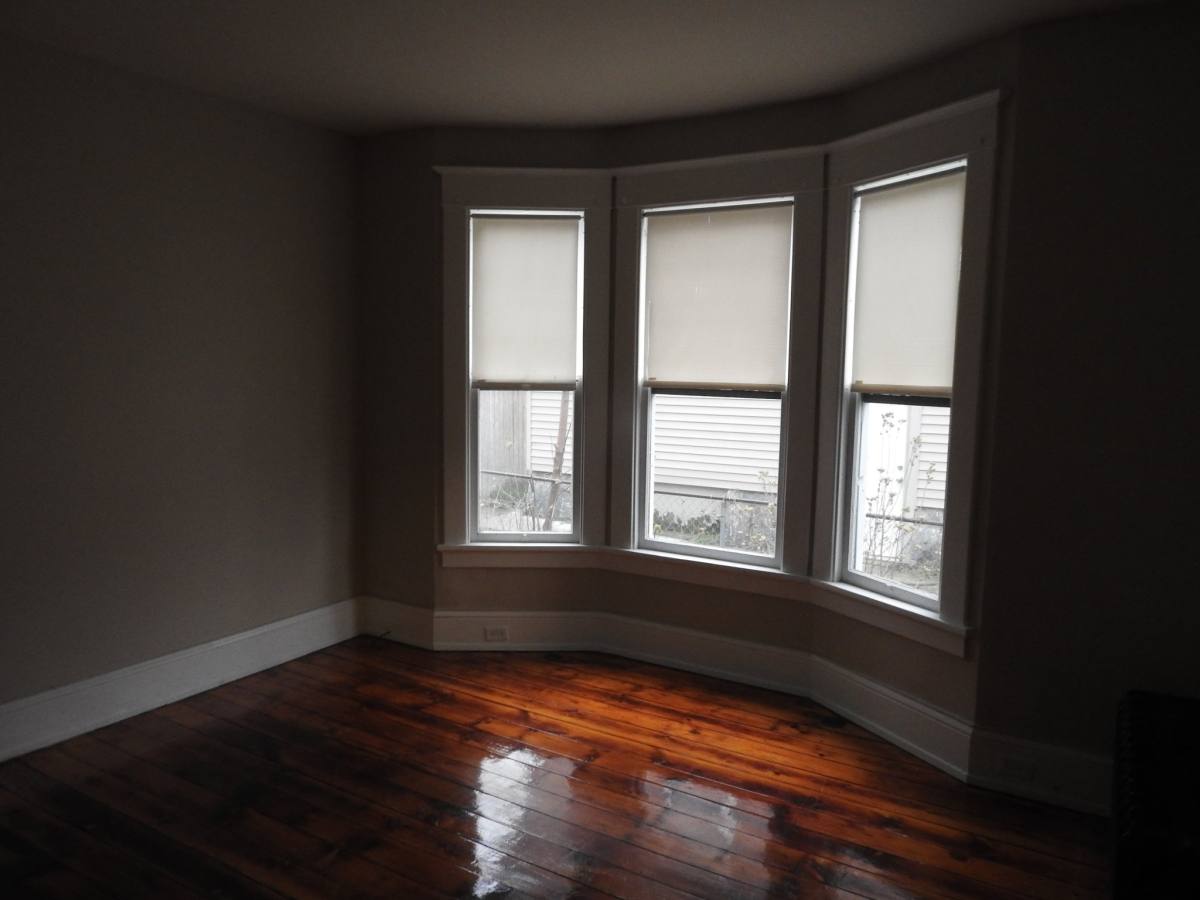 Apartment for rent at 306 Gold Ave NW #1, Grand Rapids, MI 49504