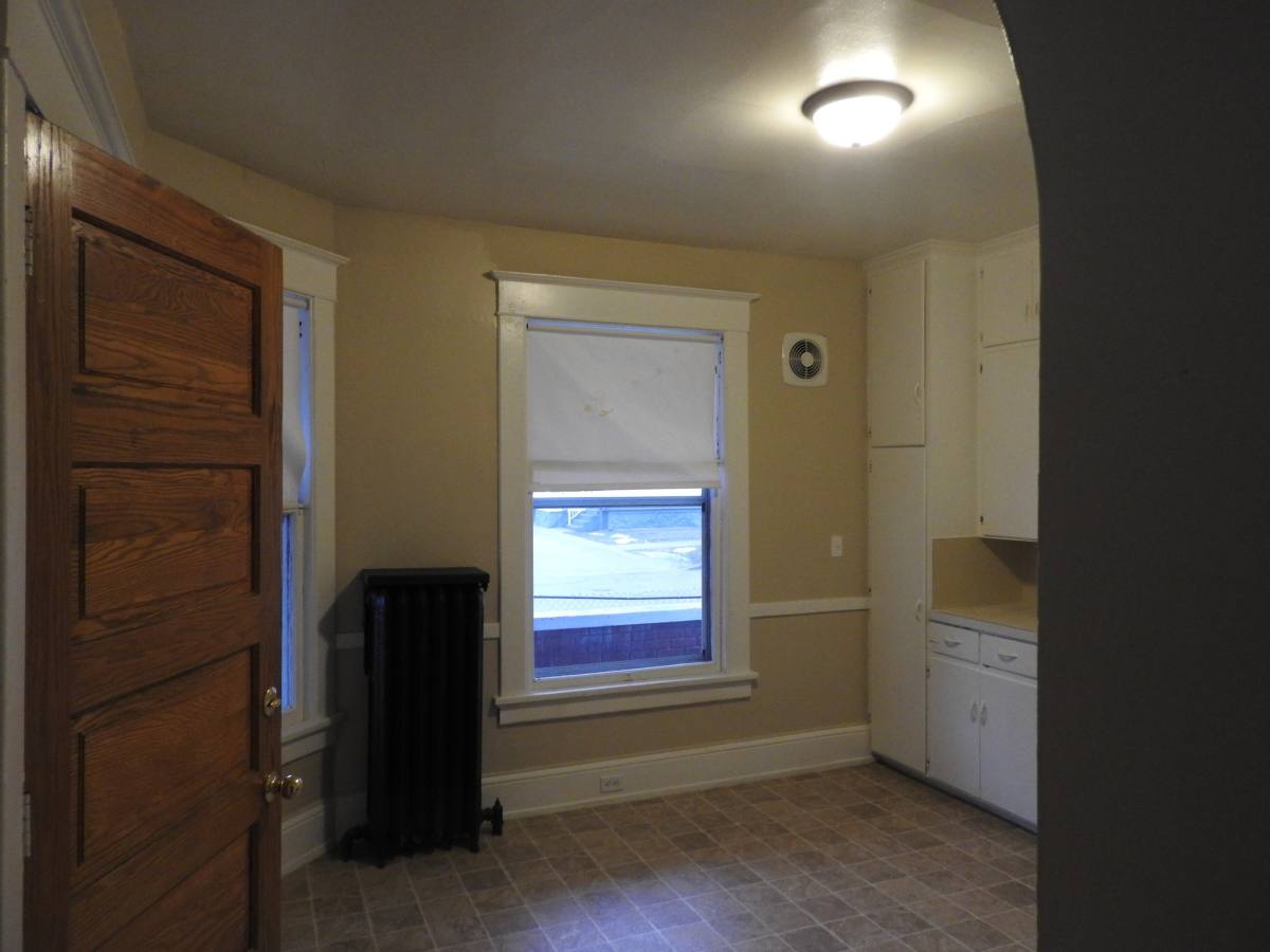 Apartment for rent at 306 Gold Ave NW #1, Grand Rapids, MI 49504