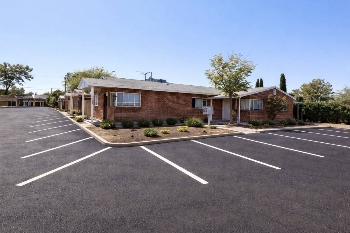 Apartment for rent at 2538 E Glenn St, Tucson, AZ 85716