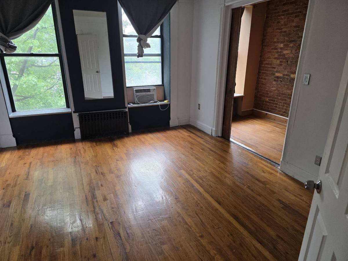 Apartment for rent at 74A 4th Ave #3, Brooklyn, NY 11217