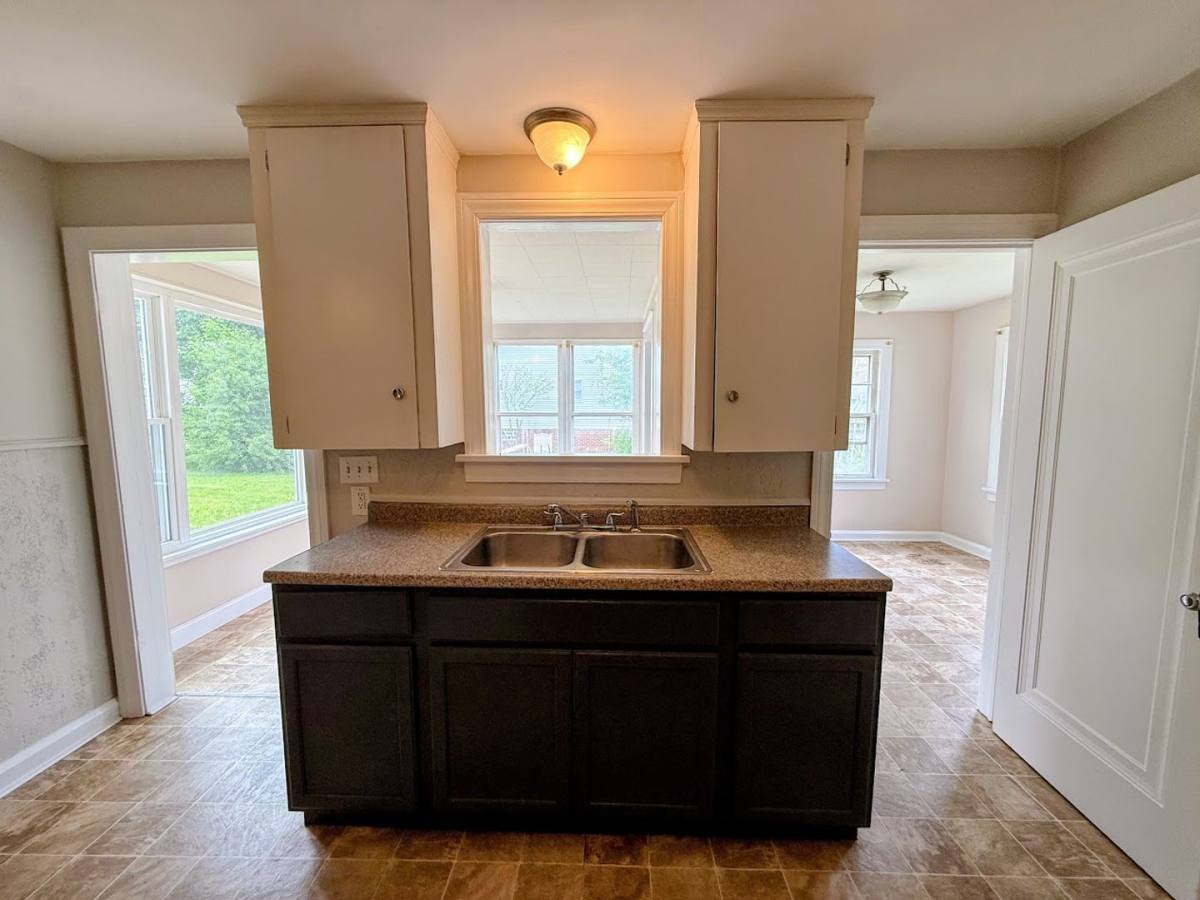 House for rent at 3034 12th St NW, Canton, OH 44708