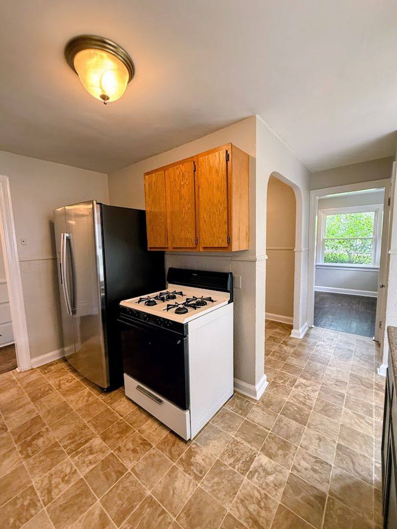 House for rent at 3034 12th St NW, Canton, OH 44708