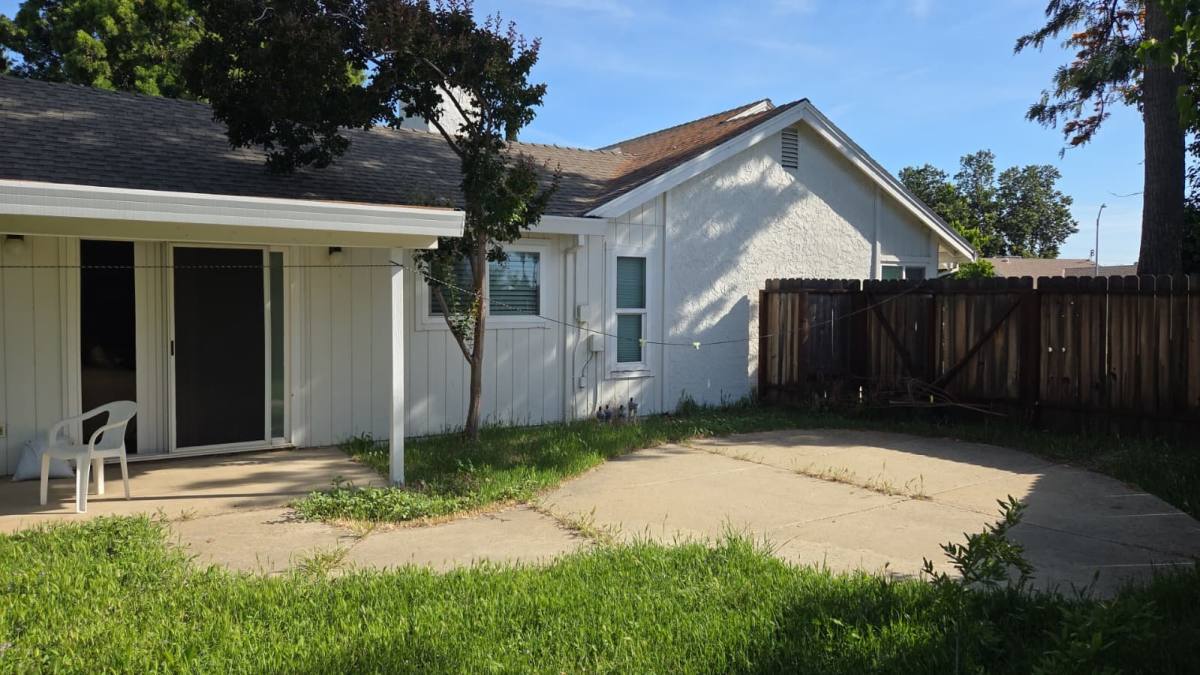House for rent at 7613 Luzern Way, Antelope, CA 95843