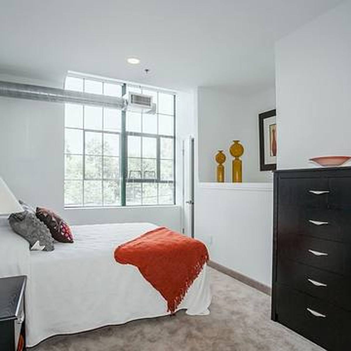 Apartment for rent at 200 S Line St, Lansdale, PA 19446