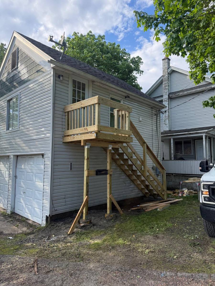 House for rent at 22 Sage Court, Carbondale, PA 18407